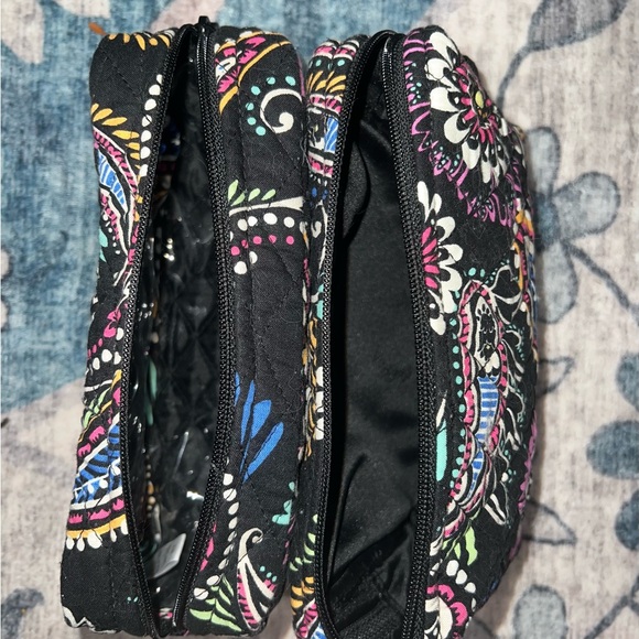 Vera Bradley Set of 2 Bandana Swirl Cosmetic Bags
EUC - Picture 7 of 15